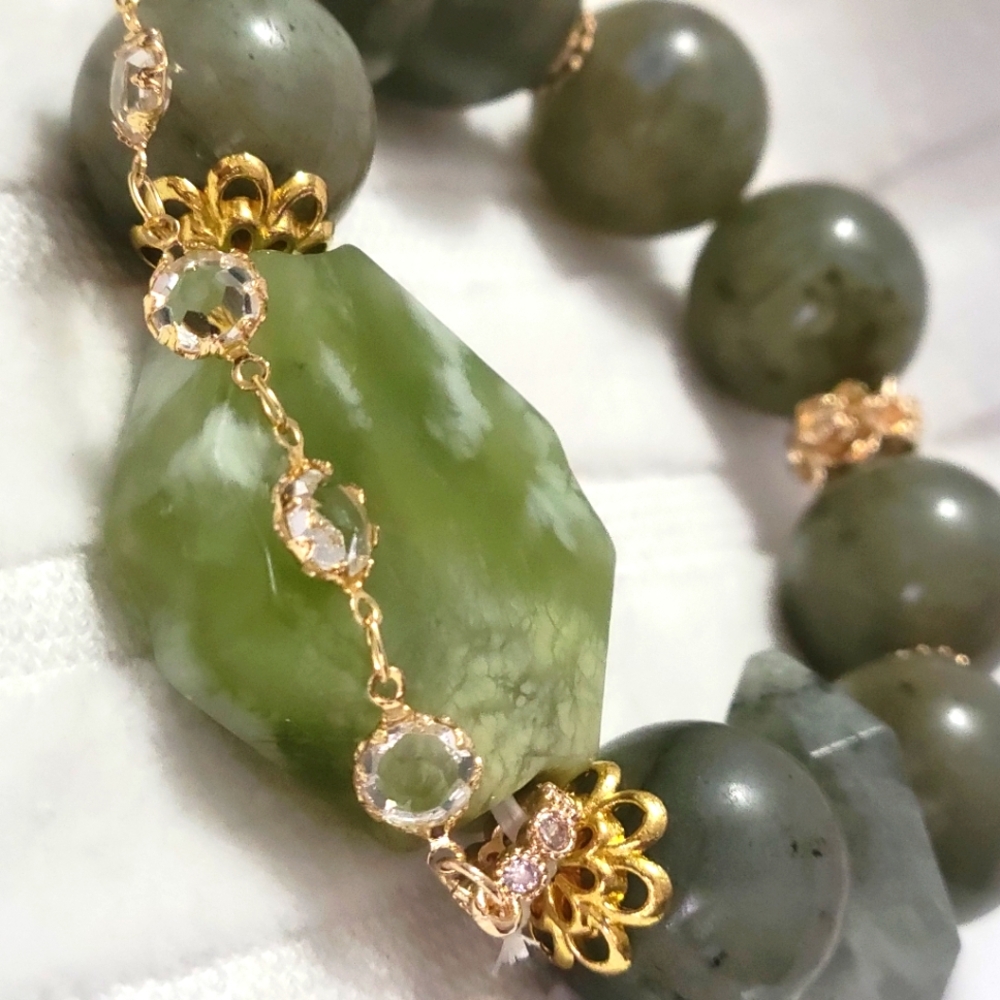 🎋Xiu Jade Rabbit Labradorite Bracelet - Picture 6 of 16
